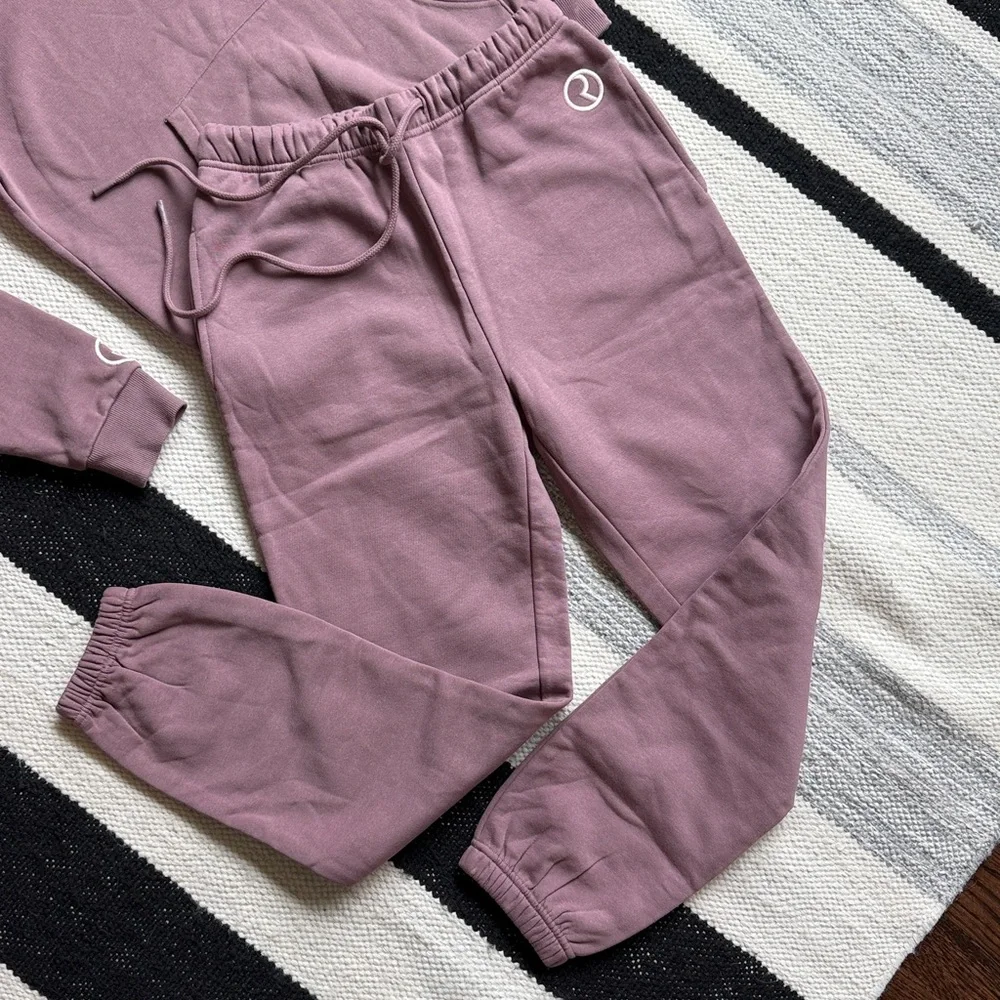 Rare Beauty Comfy Sweats Set w/ Sweatpants & Sweatshirt - Picture 3 of 7